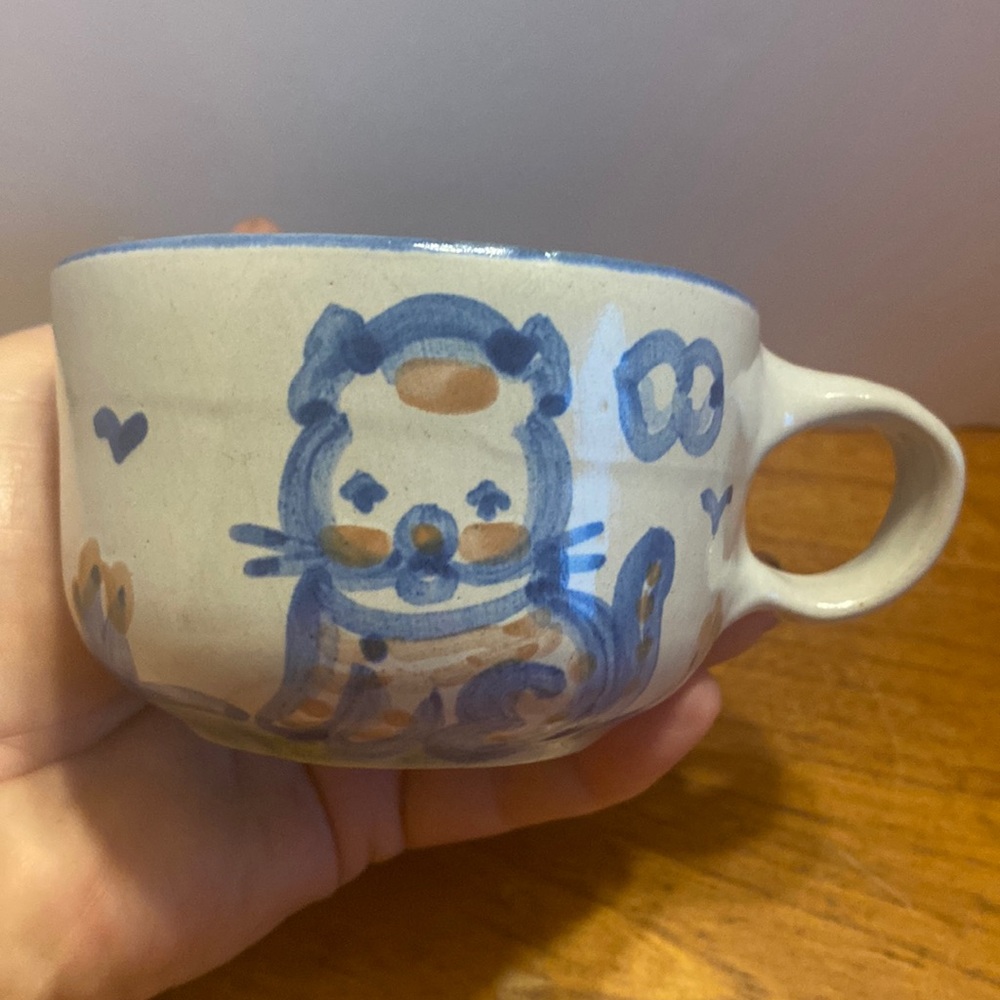 Vintage M.A. Hadley Pottery Studio marked folk art kitty “the end” tea cup